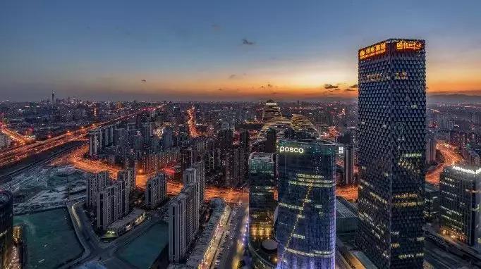 南昌房价最新动态，市场走势、购房指南与热门区域深度解析